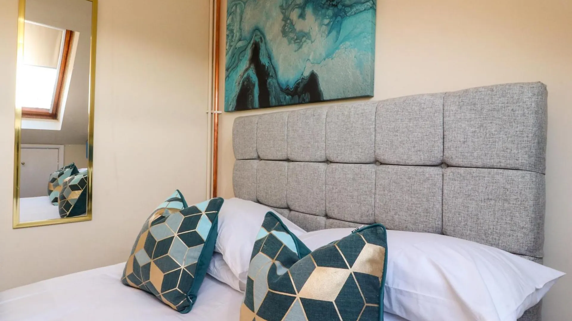 Mearbeck Apartment Settle 0*,